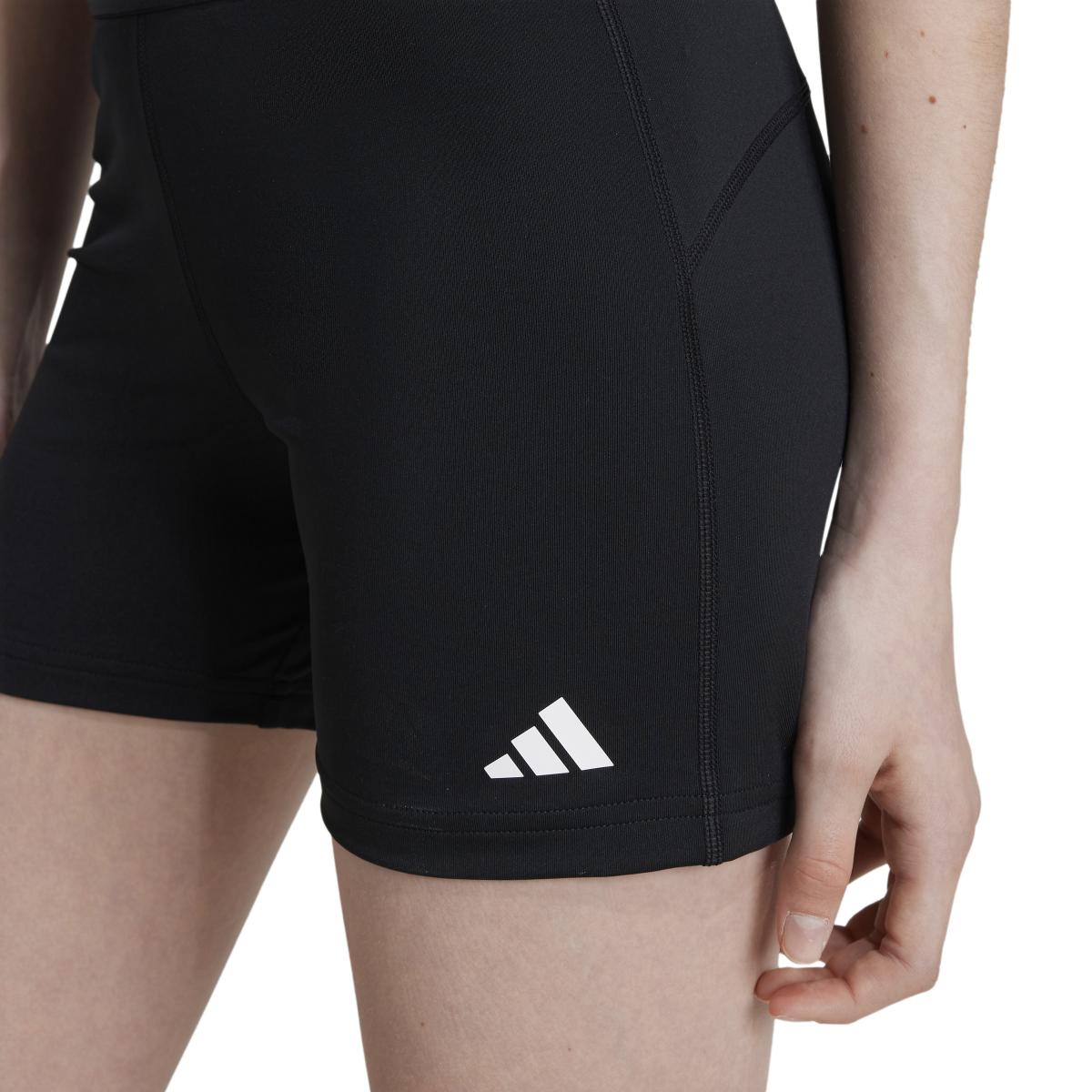 product/a/d/adidas_jf3747_7_apparel_on_model_detail_view_2_white.jpg