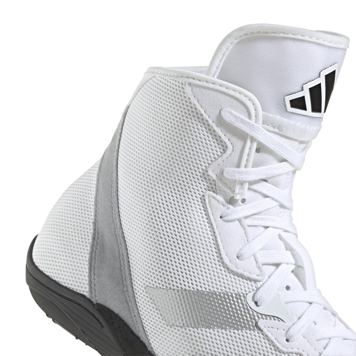product/a/d/adidas_jp6116_9_footwear_photography_detail_view_2_white.jpg