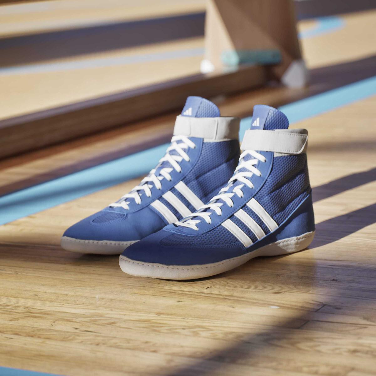 product/a/d/adidas_jp6121_20_footwear_photography_heromrktng_view_8-nw091625.jpg