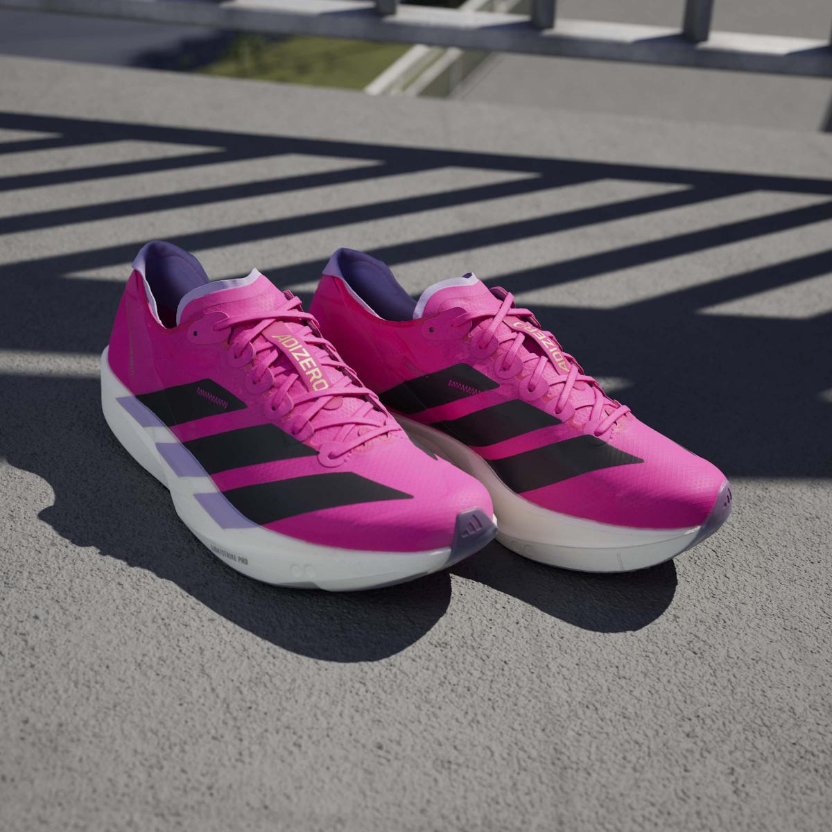 product/a/d/adidas_jq2812_18_footwear_photography_heromrktng_view_5-nw091625.jpg