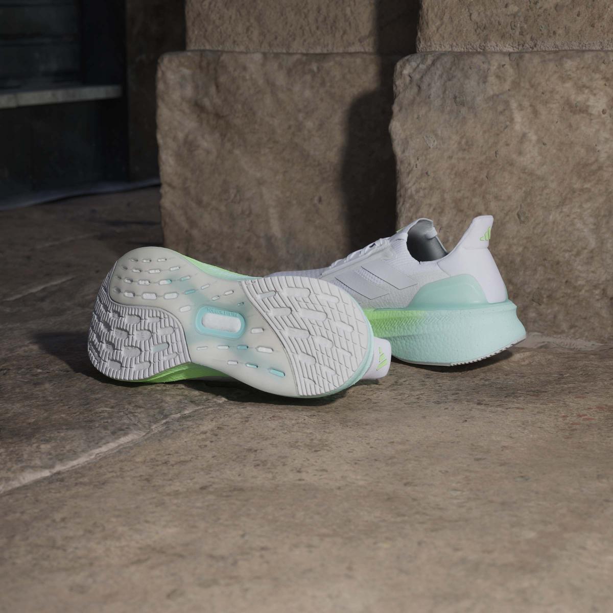 product/a/d/adidas_jq2927_19_footwear_photography_heromrktng_view_4-nw091625.jpg