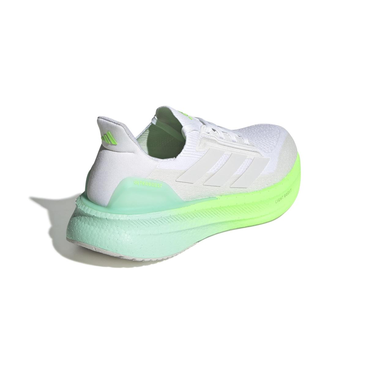 product/a/d/adidas_jq2927_7_footwear_photography_back_lateral_top_view_white-nw091625.jpg