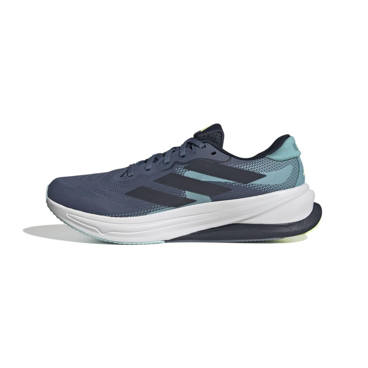 product/a/d/adidas_jq5080_5_footwear_photography_side_medial_center_view_white-nw091625.jpg