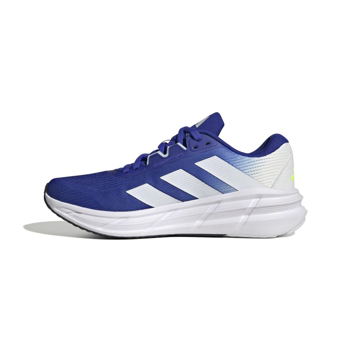 product/a/d/adidas_jq5083_5_footwear_photography_side_medial_center_view_white-nw091625.jpg