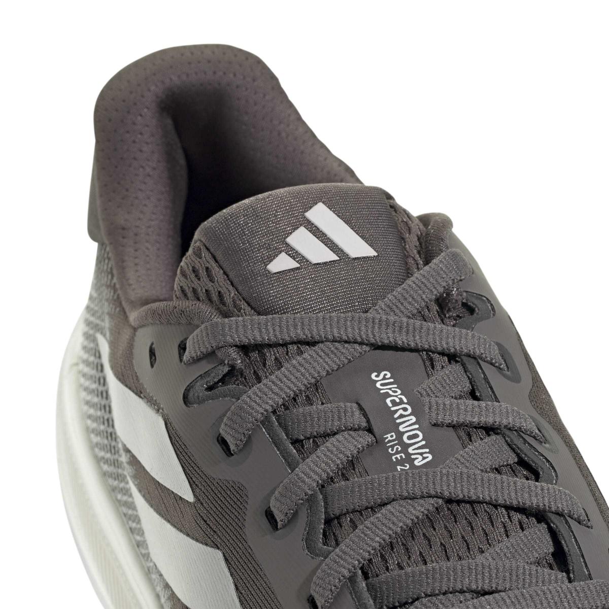 product/a/d/adidas_jq7676_8_footwear_photography_detail_view_1_white-nw091625.jpg