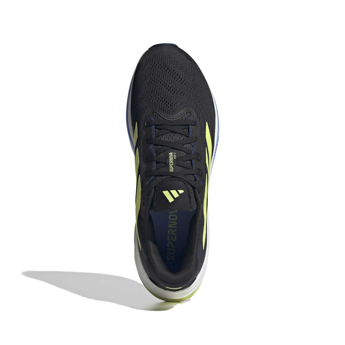 product/a/d/adidas_jq7702_3_footwear_photography_top_portrait_view_white-nw091625.jpg
