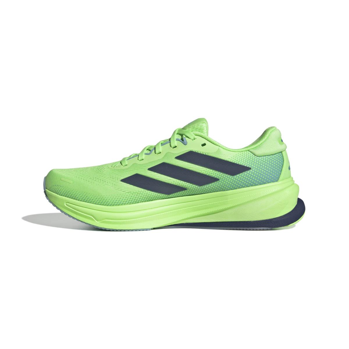 product/a/d/adidas_jq7703_5_footwear_photography_side_medial_center_view_white-nw091625.jpg