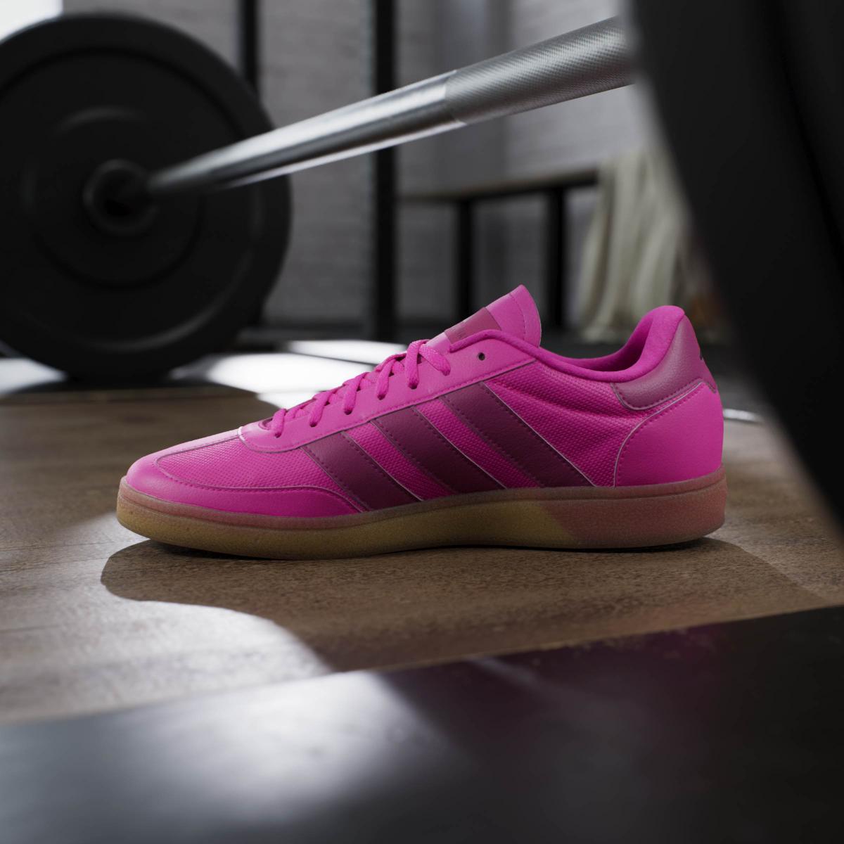 product/a/d/adidas_jq9021_19_footwear_photography_heromrktng_view_7-nw091625.jpg