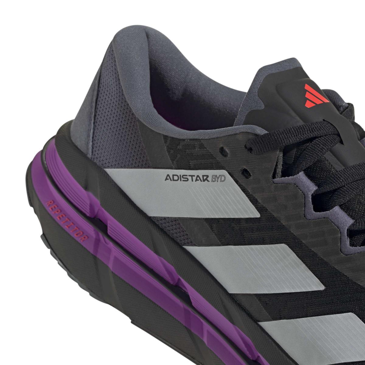 product/a/d/adidas_jr0279_9_footwear_photography_detail_view_2_white-nw091625.jpg