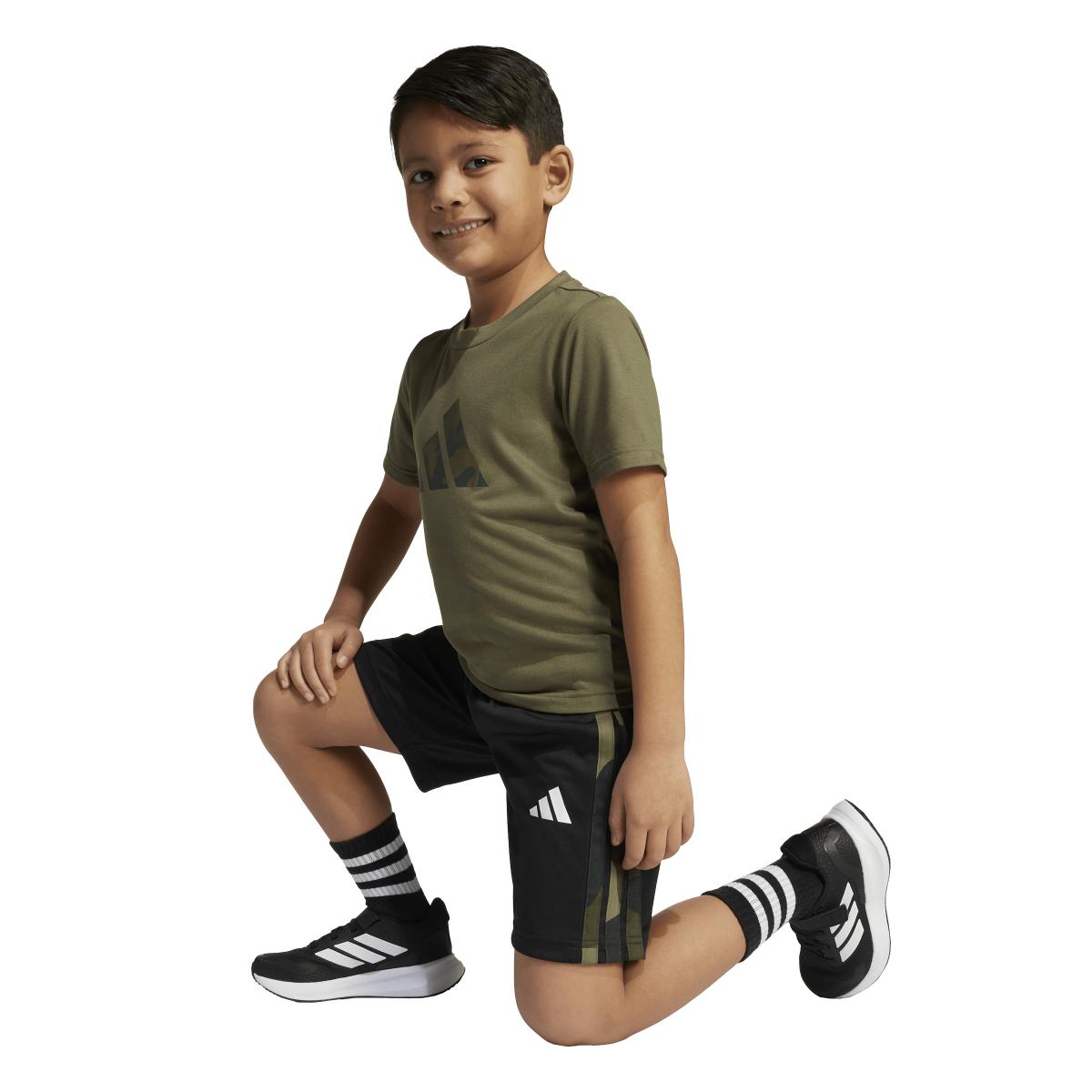 product/a/d/adidas_jw5001_noir-vert_8.jpg