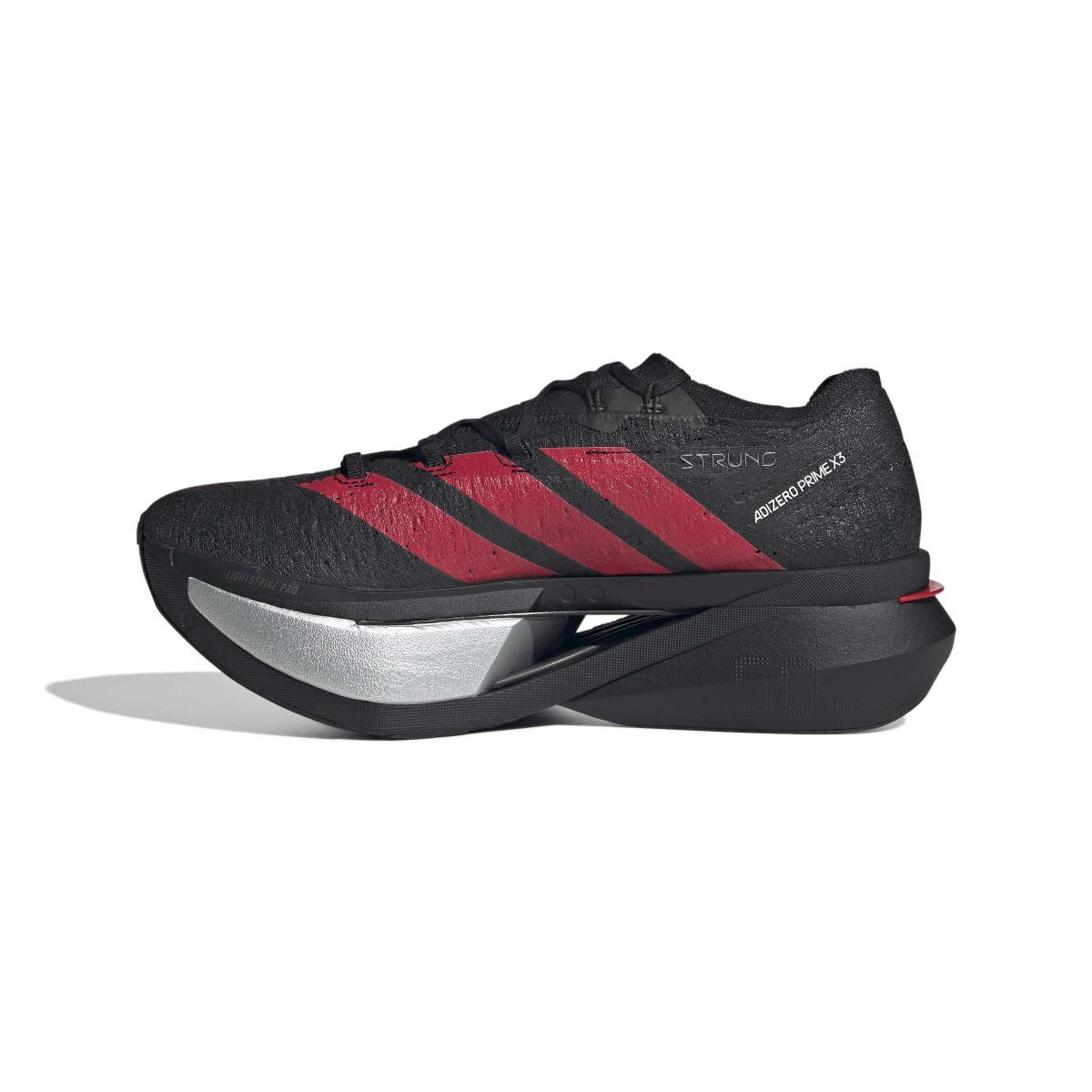 product/a/d/adidas_kj6946_5_footwear_photography_side_medial_center_view_white-nw091725.jpg