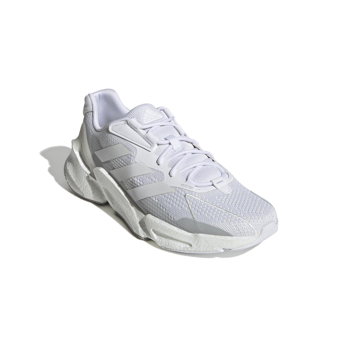 product/a/d/adidas_s23668_6_footwear_photography_front_lateral_top_view_white_000.jpg