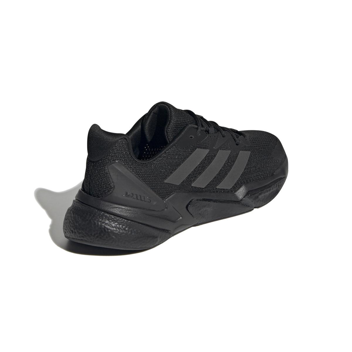 product/a/d/adidas_s23679_7_footwear_photography_back_lateral_top_view_white_000.jpg