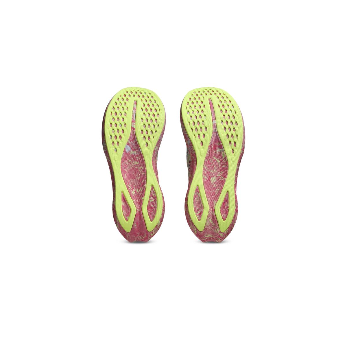 product/a/s/asics_1012b675---751_lucid-yellow-bright-rose_7.jpg