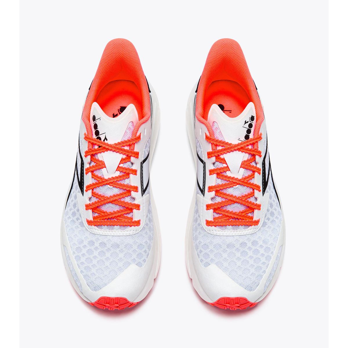 product/d/i/diadora_101.180249-c8990_nero-bianco-albicocca-fluo_3.jpg