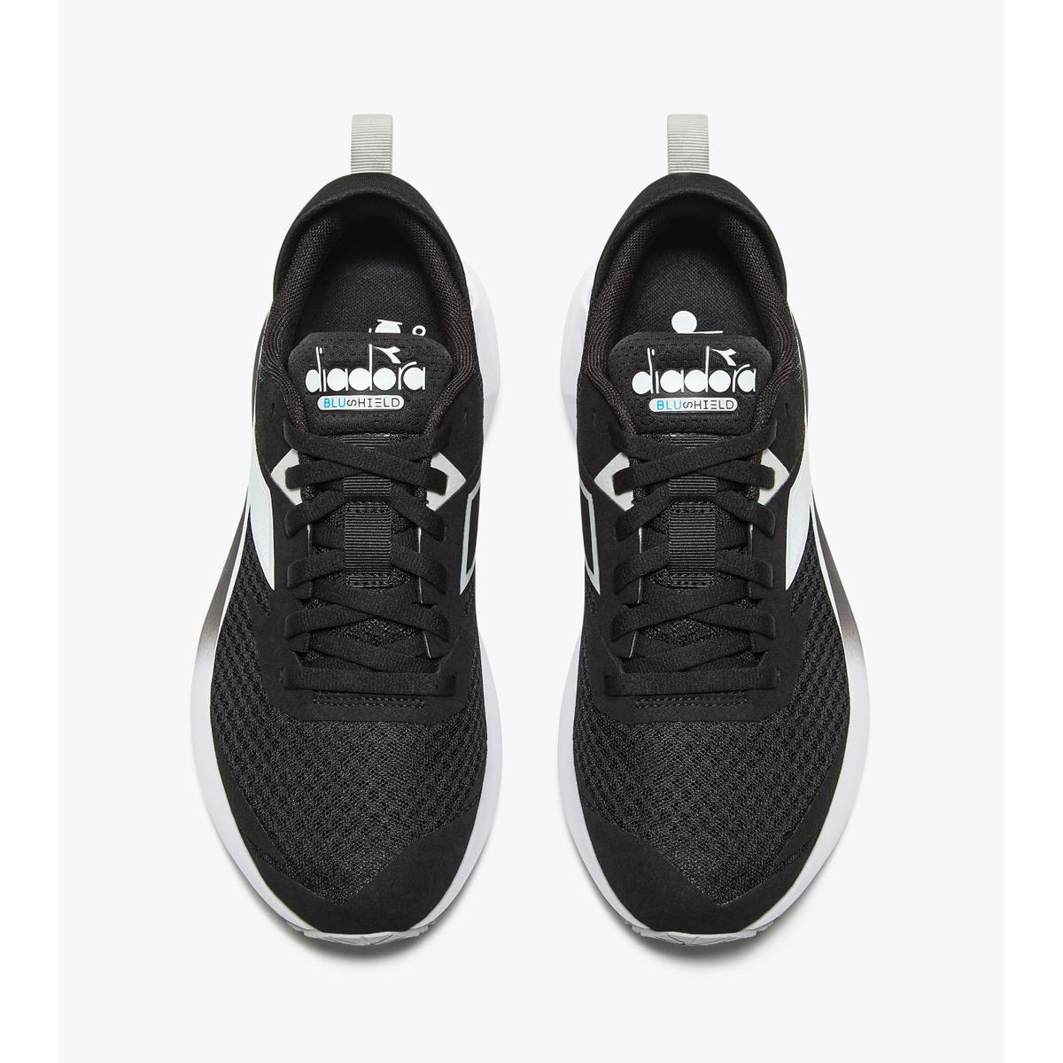 product/d/i/diadora_101.180679-c7406_nero-bianco-ott_3.jpg
