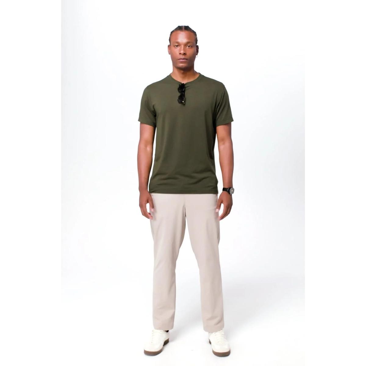 product/f/a/fabletics_ss2044523-3570_classic-white_6.jpg