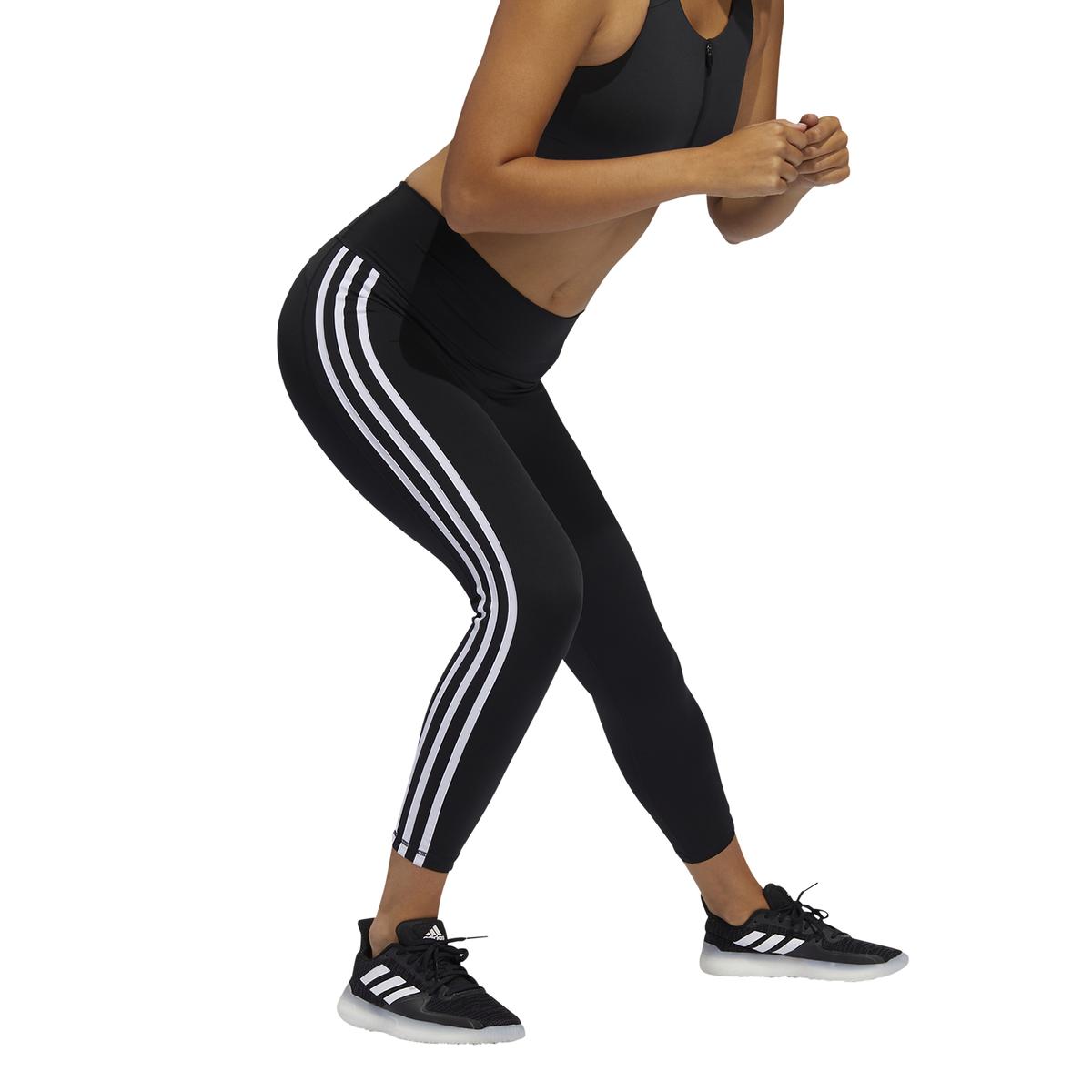 product/f/j/fj7181_app_on-model_walking_white.jpg