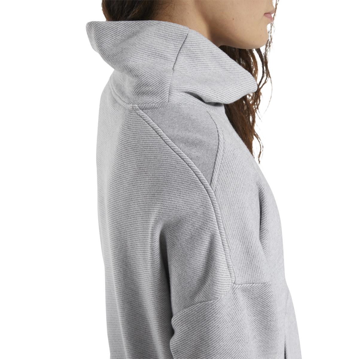 product/f/t/ft0886_app_on-model_detail-3_white.jpg