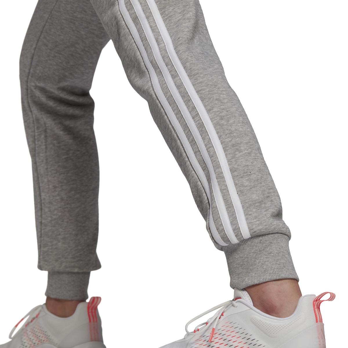 product/g/m/gm8735_app_on-model_detail-2_white.jpg