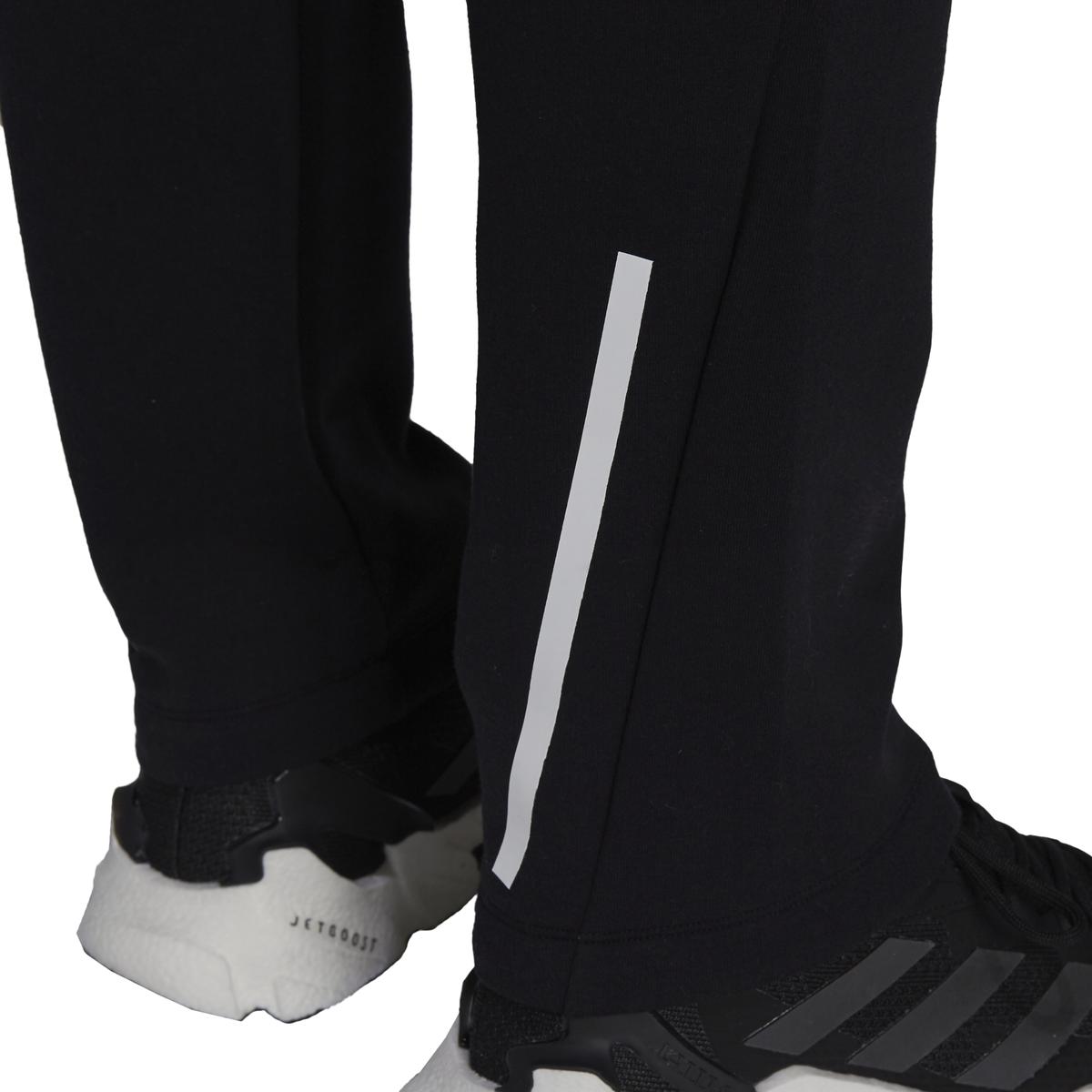product/g/t/gt9781_app_on-model_detail-2_white.jpg