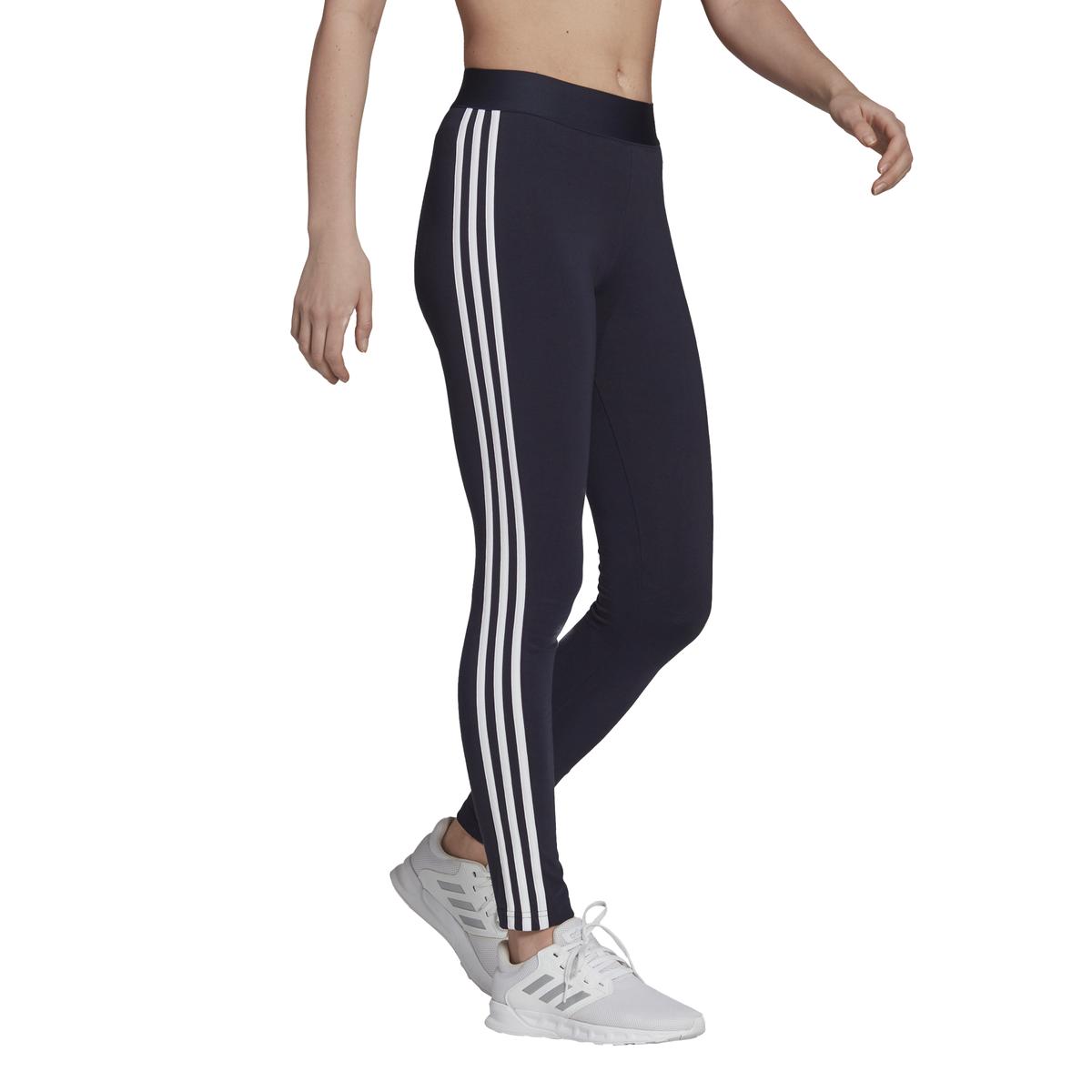 product/h/0/h07771_app_on-model_walking_white.jpg