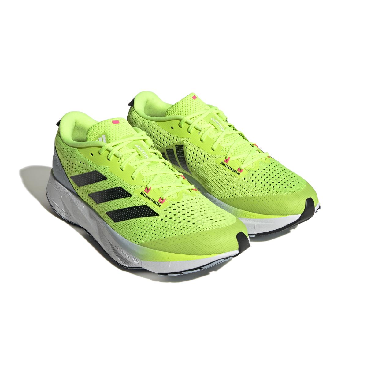 product/h/q/hq7231_6_footwear_photography_front_lateral_top_view_white.jpg