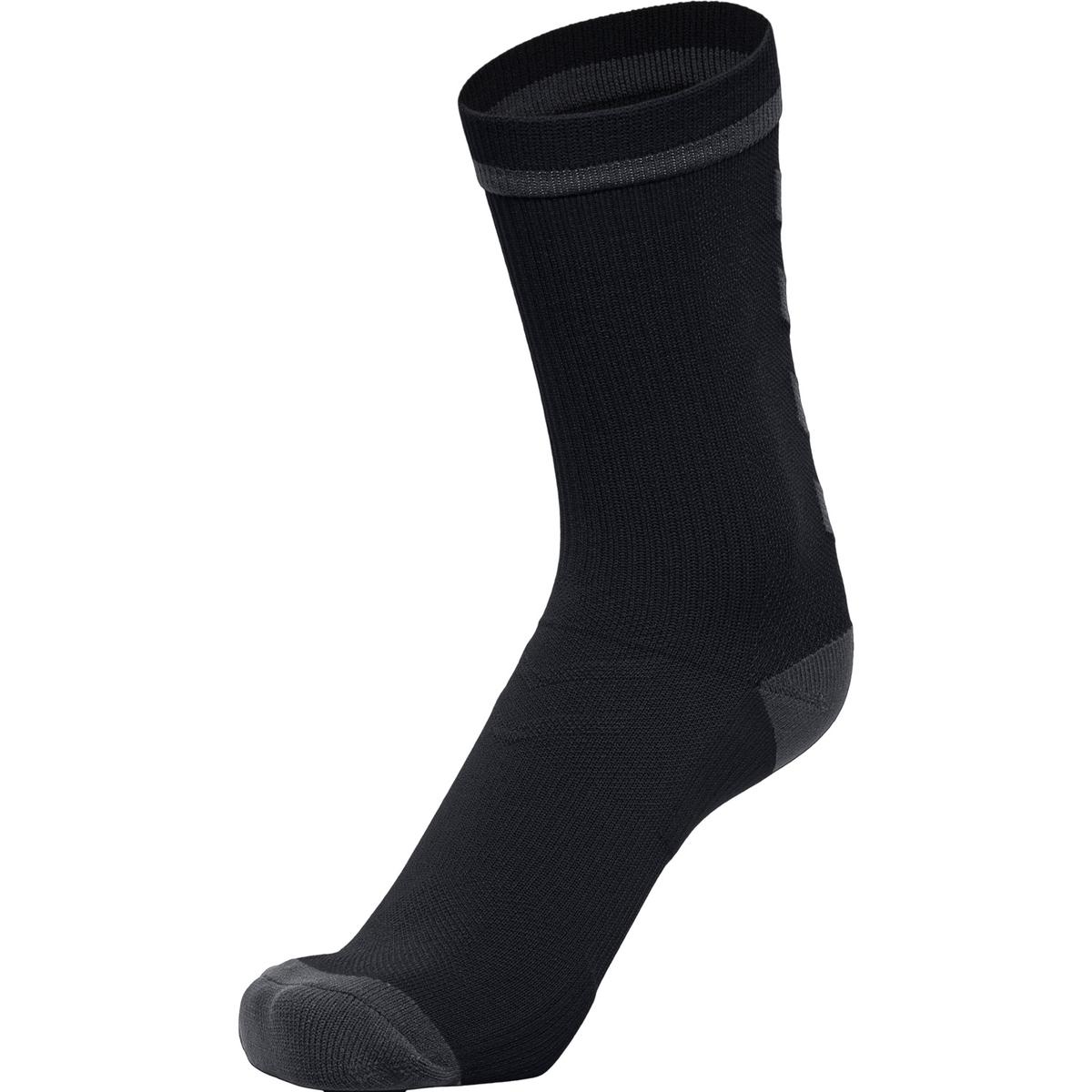 product/h/u/hummel_211149-2248_black_2.jpg