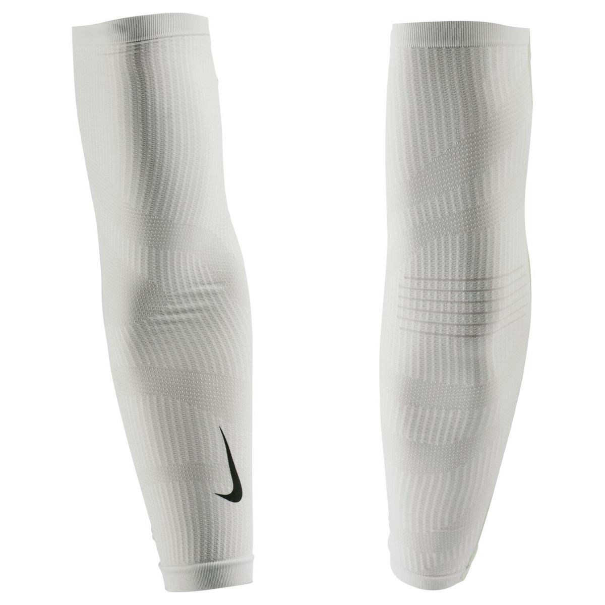 product/n/i/nike_n1003449-123_summit-white-photon-dust-black_1.jpg
