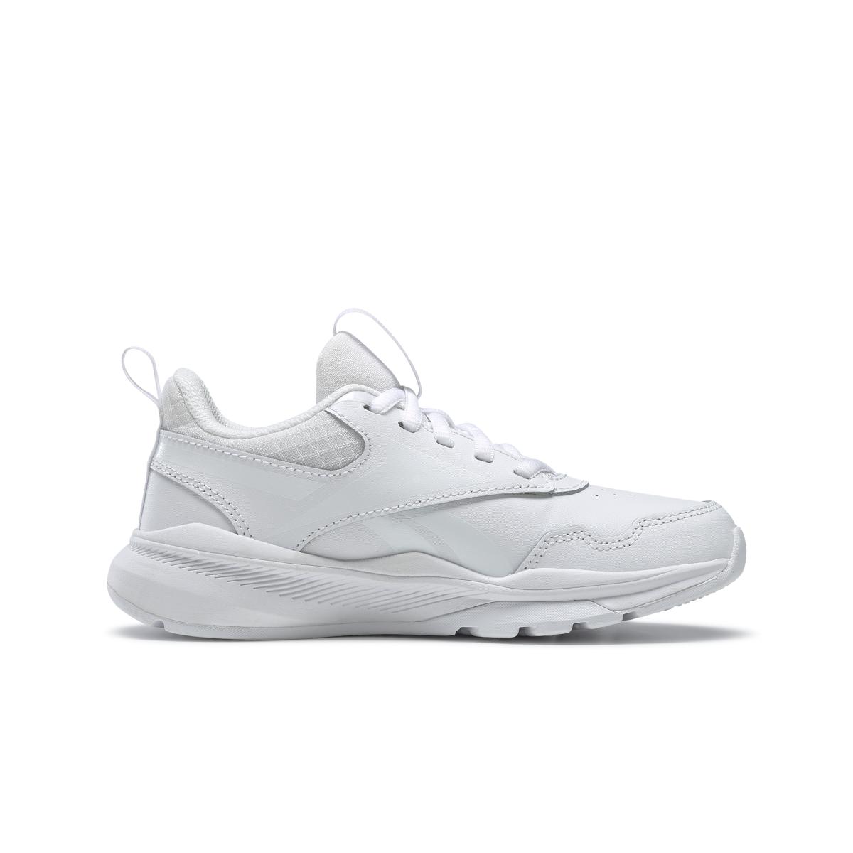 product/r/e/reebok_h02855_4_footwear_photography_side_medial_center_view_white_000.jpg