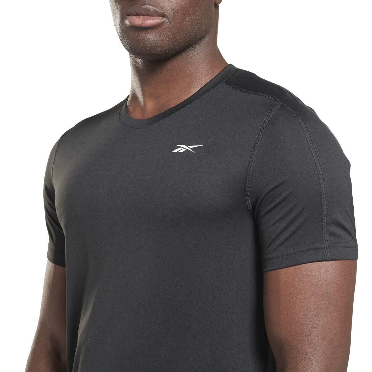 product/r/e/reebok_hi3916_5_apparel_on_model_detail_view_1_white.jpg