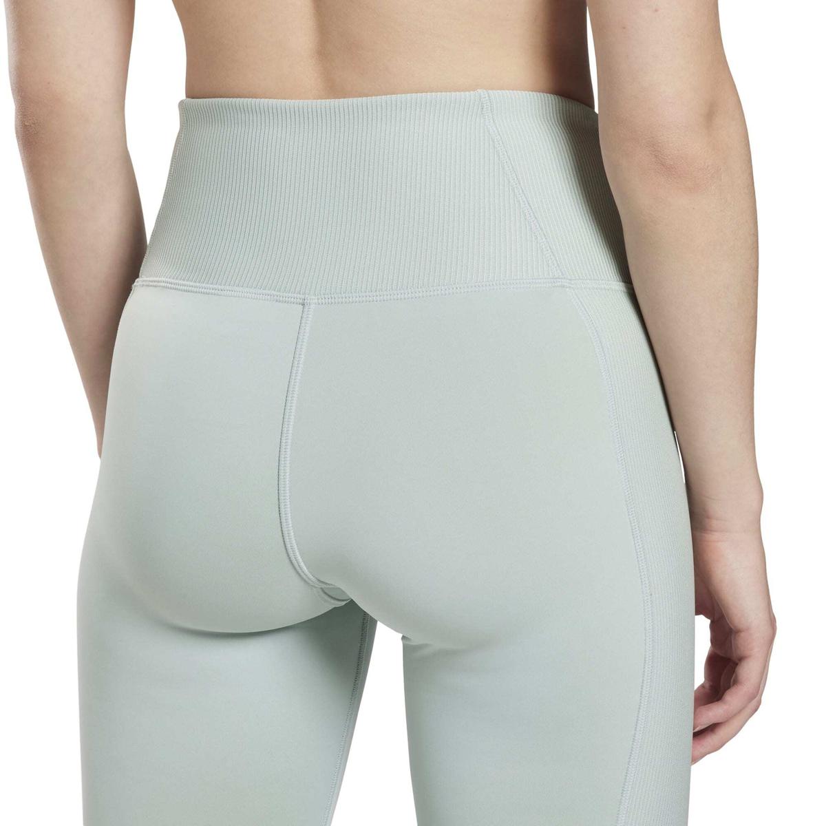 product/r/e/reebok_hn9486_6_apparel_on_model_detail_view_2_white.jpg
