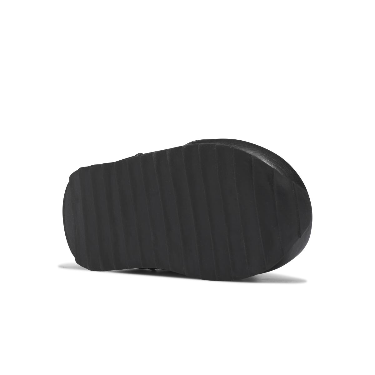 product/r/e/reebok_hp8670_3_footwear_photography_bottom_view_white.jpg