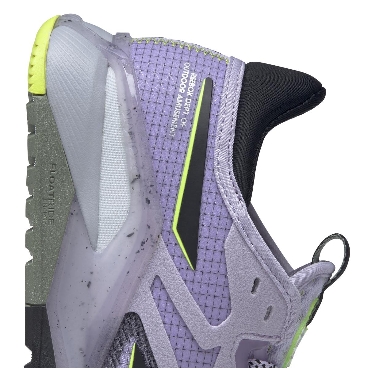product/r/e/reebok_hp9230_7_footwear_photography_detail_view_1_white_000.jpg