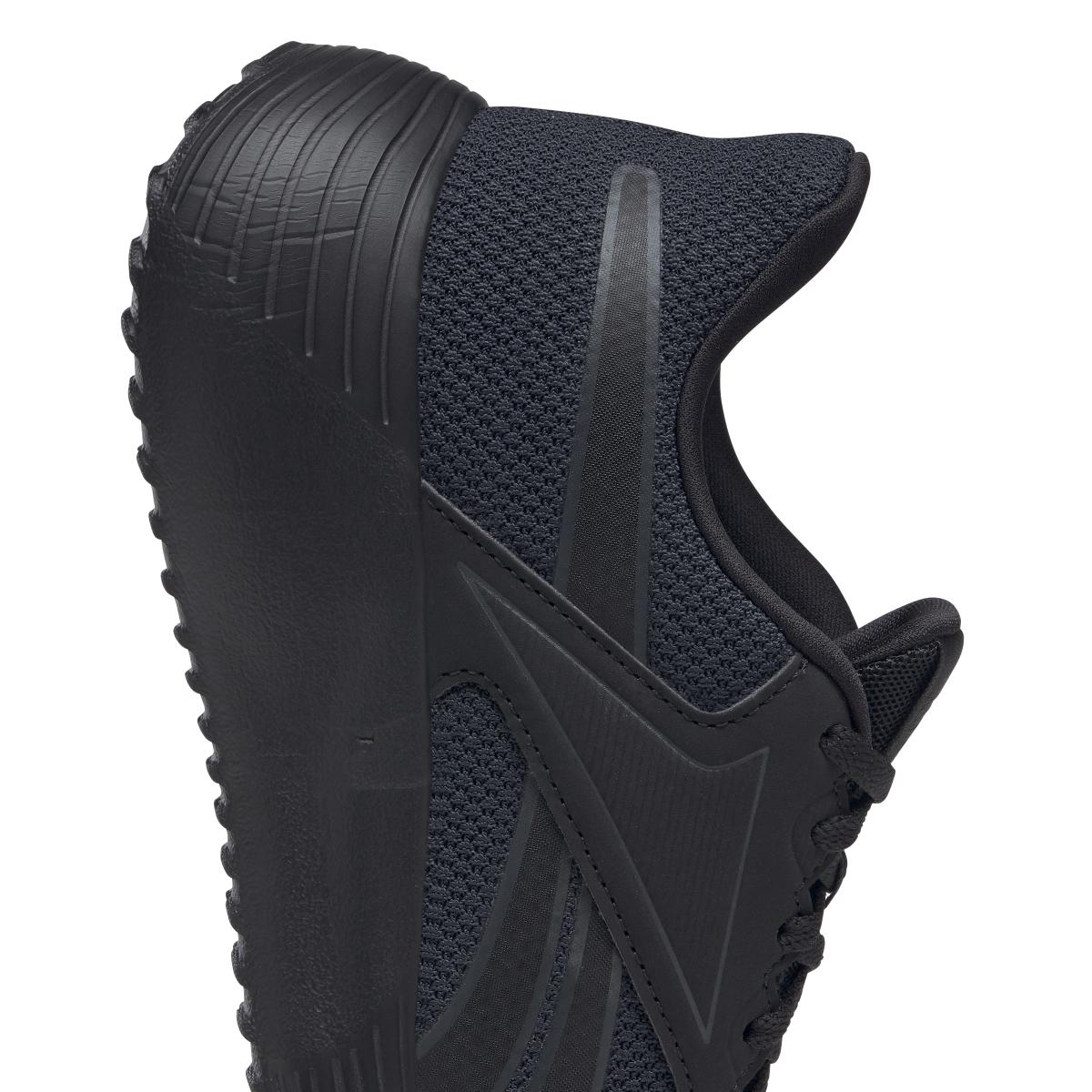 product/r/e/reebok_hr0161_8_footwear_photography_detail_view_2_white_000.jpg