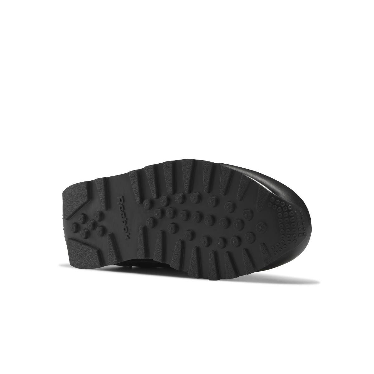 product/r/e/reebok_hr0162_3_footwear_photography_bottom_view_white.jpg