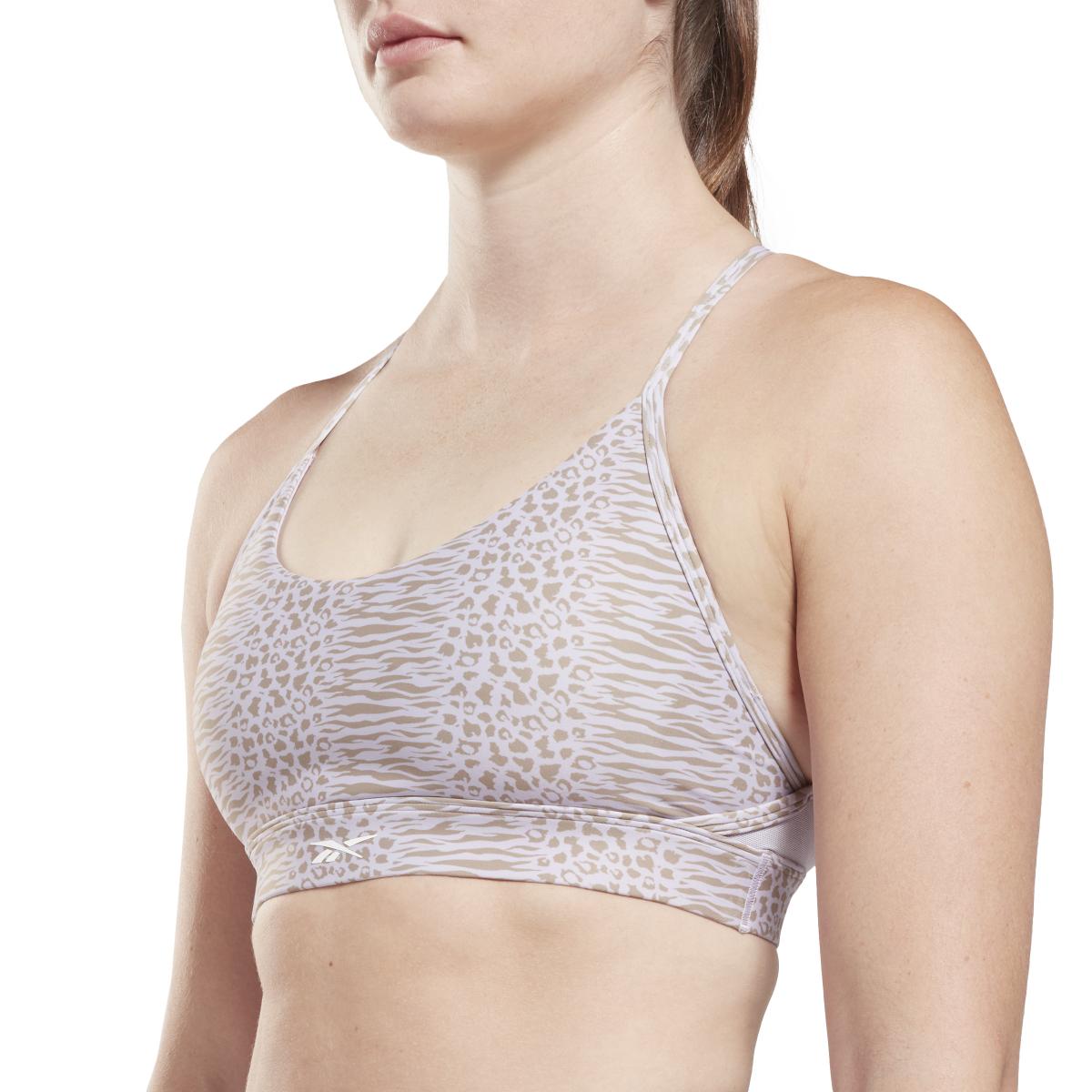 product/r/e/reebok_hs4694_5_apparel_on_model_detail_view_1_white.jpg