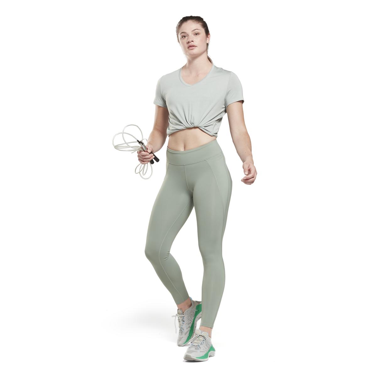 product/r/e/reebok_hs4700_4_apparel_on_model_side_view_white.jpg