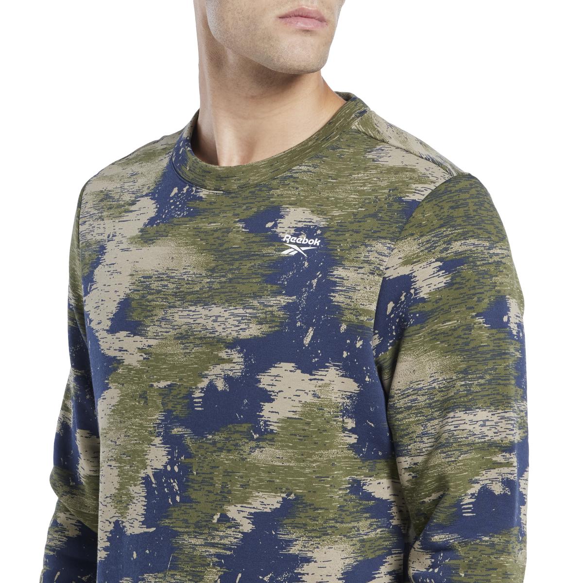 product/r/e/reebok_hs9424_5_apparel_on_model_detail_view_1_white.jpg