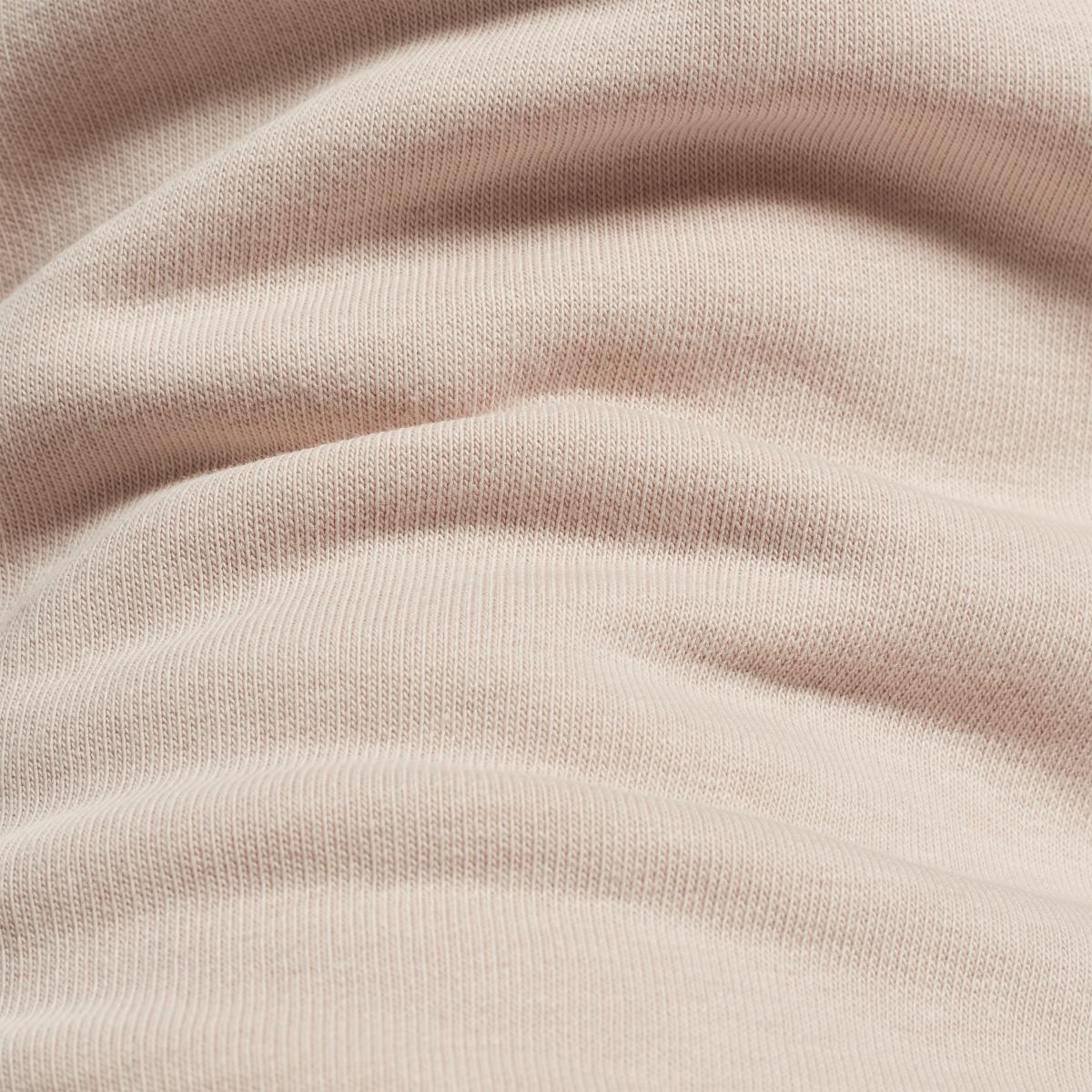 product/r/e/reebok_hz5976_6_apparel_on_model_detail_view_2_white.jpg