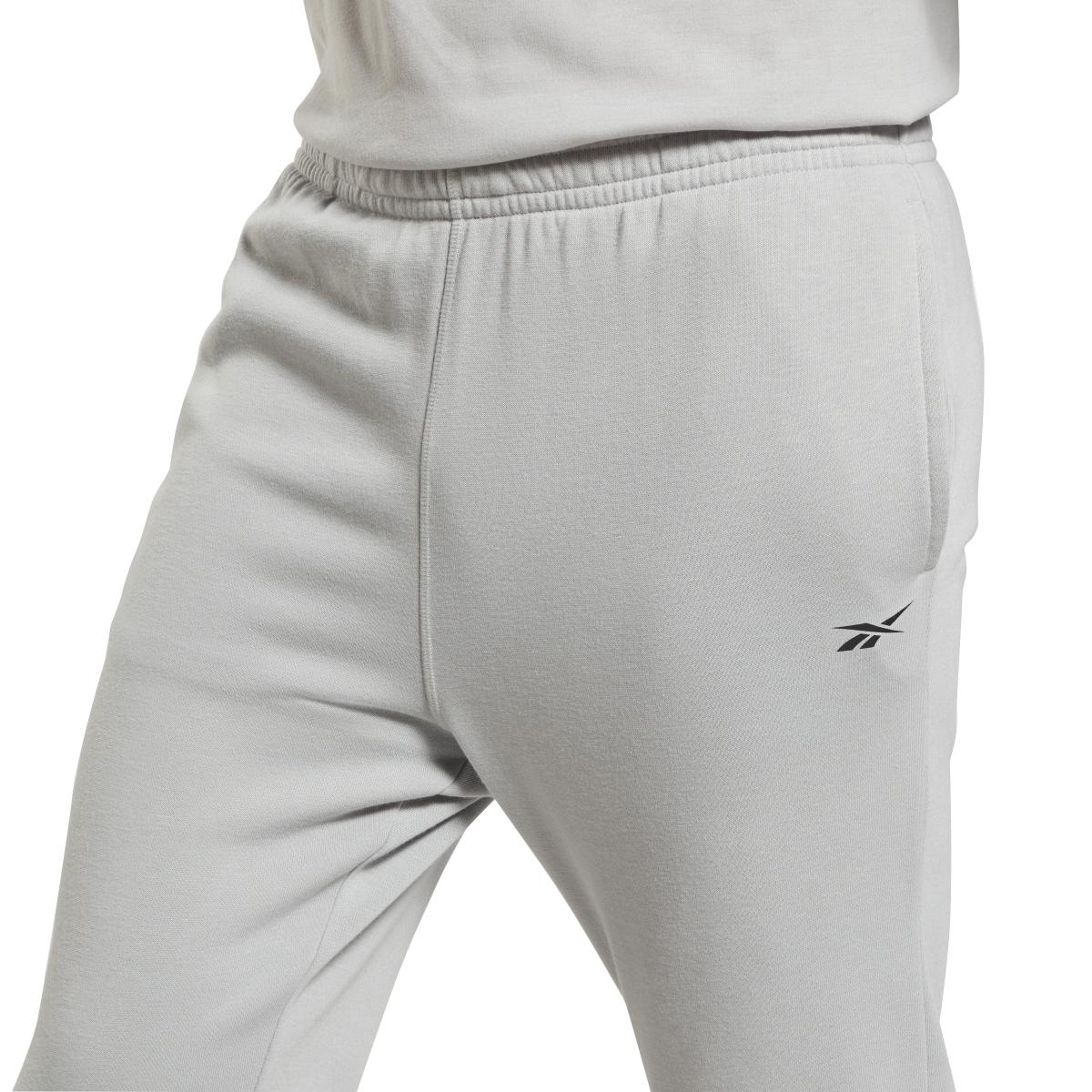 product/r/e/reebok_ic4858_5_apparel_on_model_detail_view_1_white.jpg