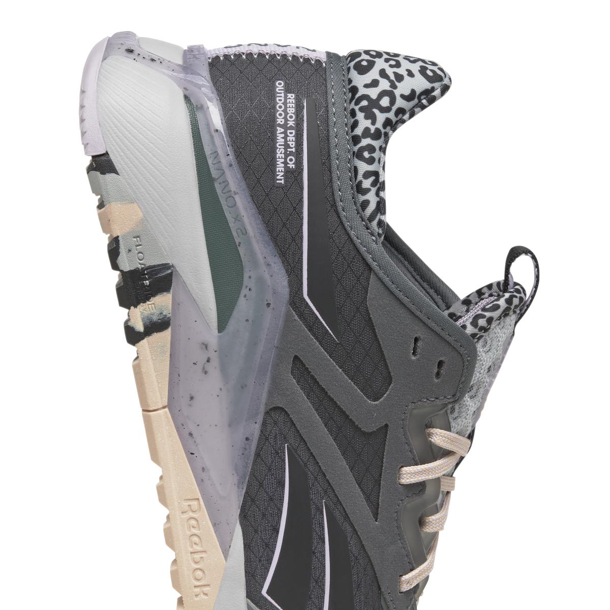 product/r/e/reebok_ig0071_7_footwear_photography_detail_view_1_white_000.jpg