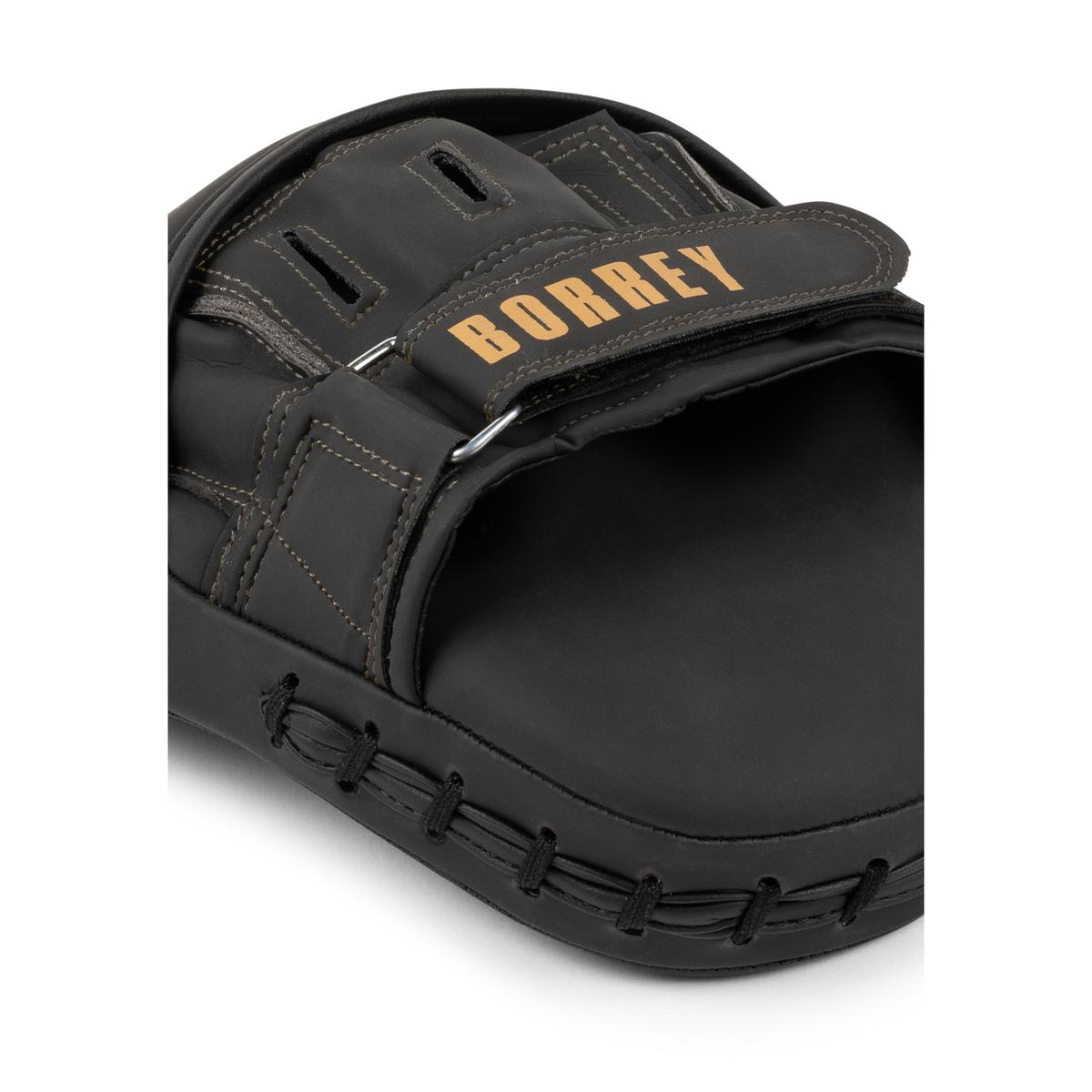 product/t/a/tapout_960055-1530_black-gold_3.jpg