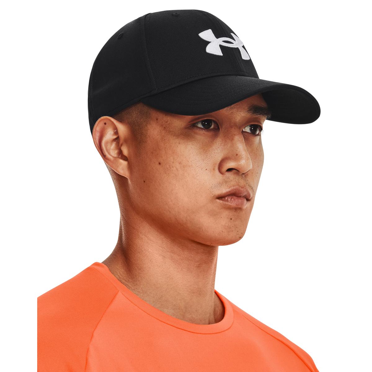 product/u/n/under-armour_1376701-001_17-nw050324.jpg