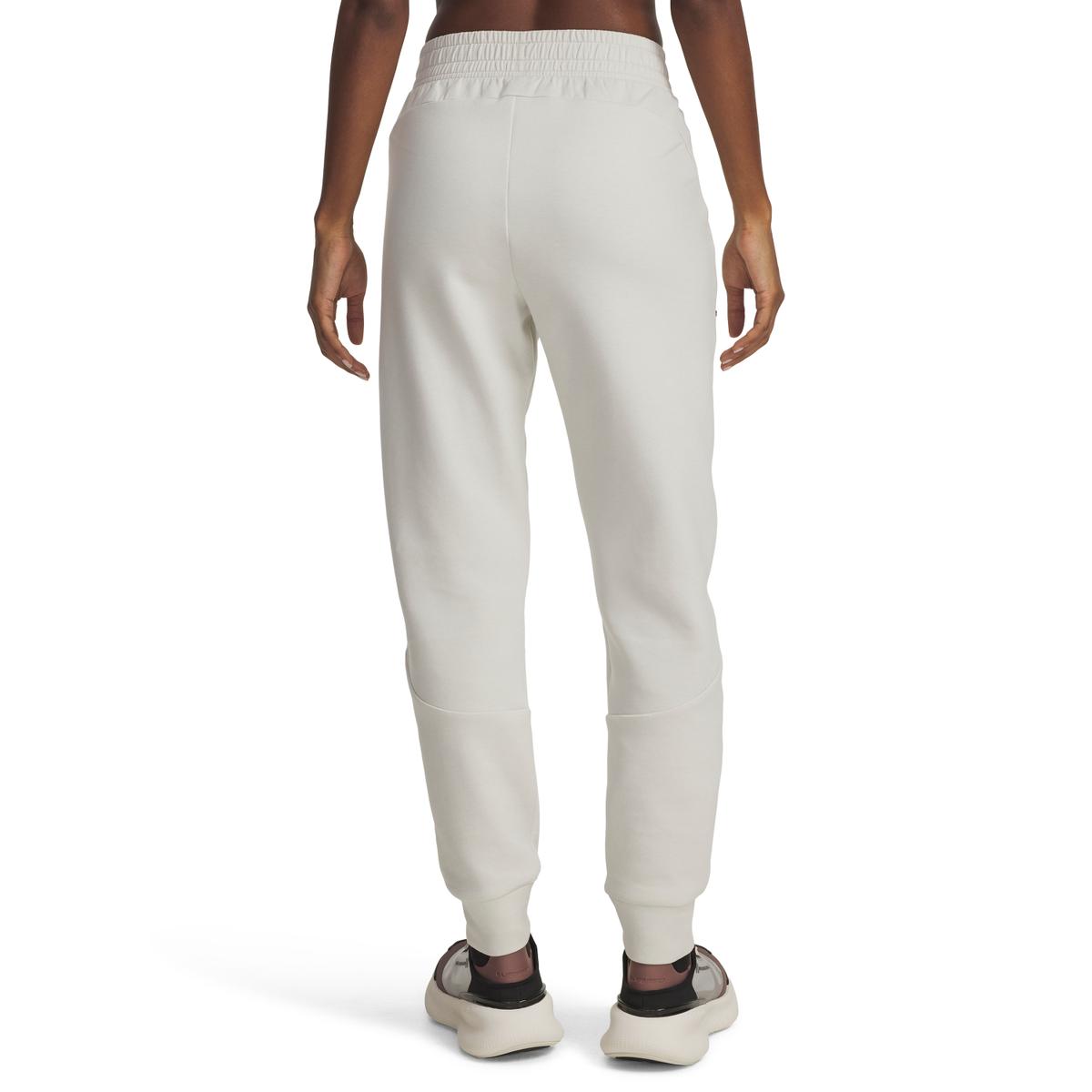 product/u/n/under-armour_1379846-110_summit-white_2.jpg