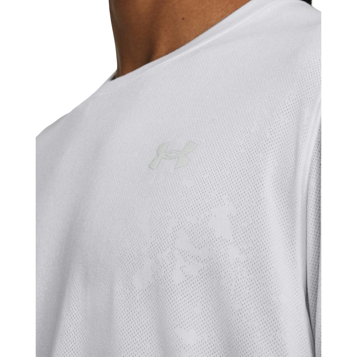product/u/n/under-armour_1382586-100_4.jpg