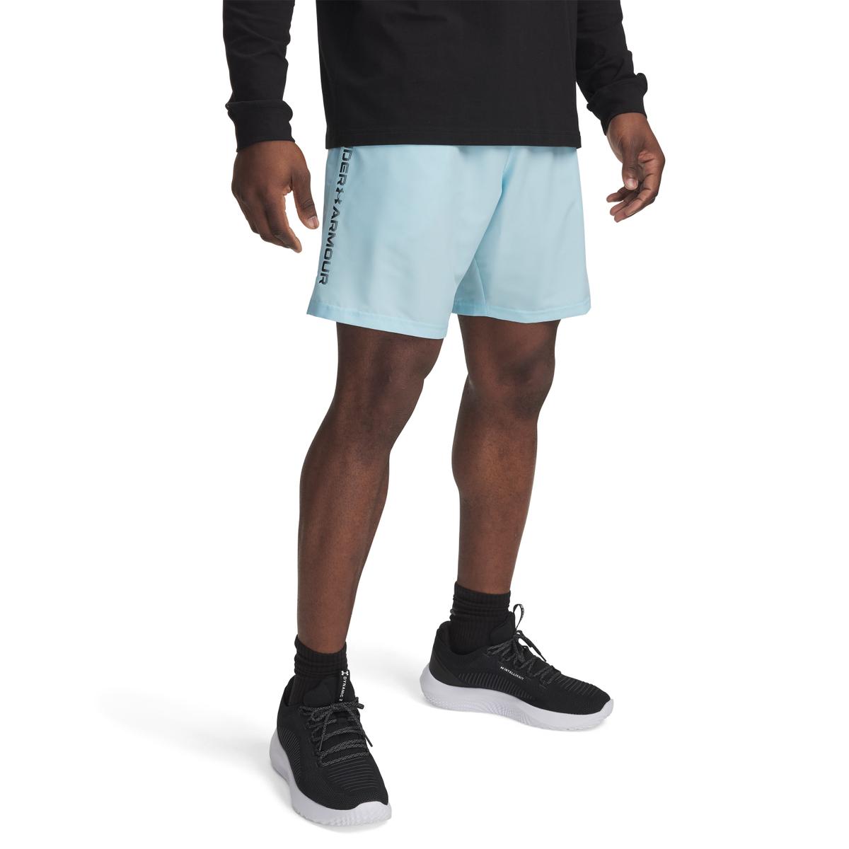 product/u/n/under-armour_1383356-494_stream_1.jpg