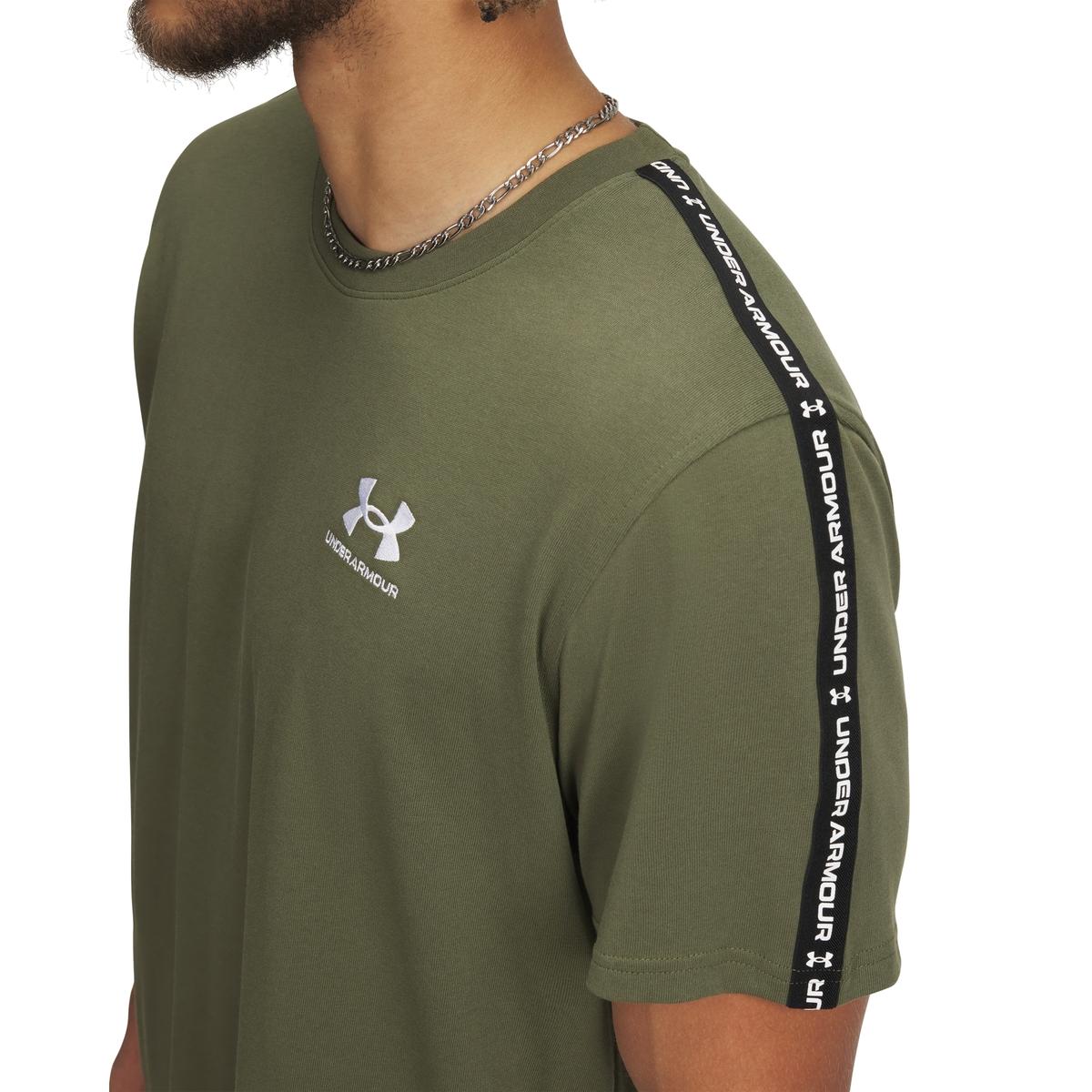 product/u/n/under-armour_1390300-390_2_2.jpg