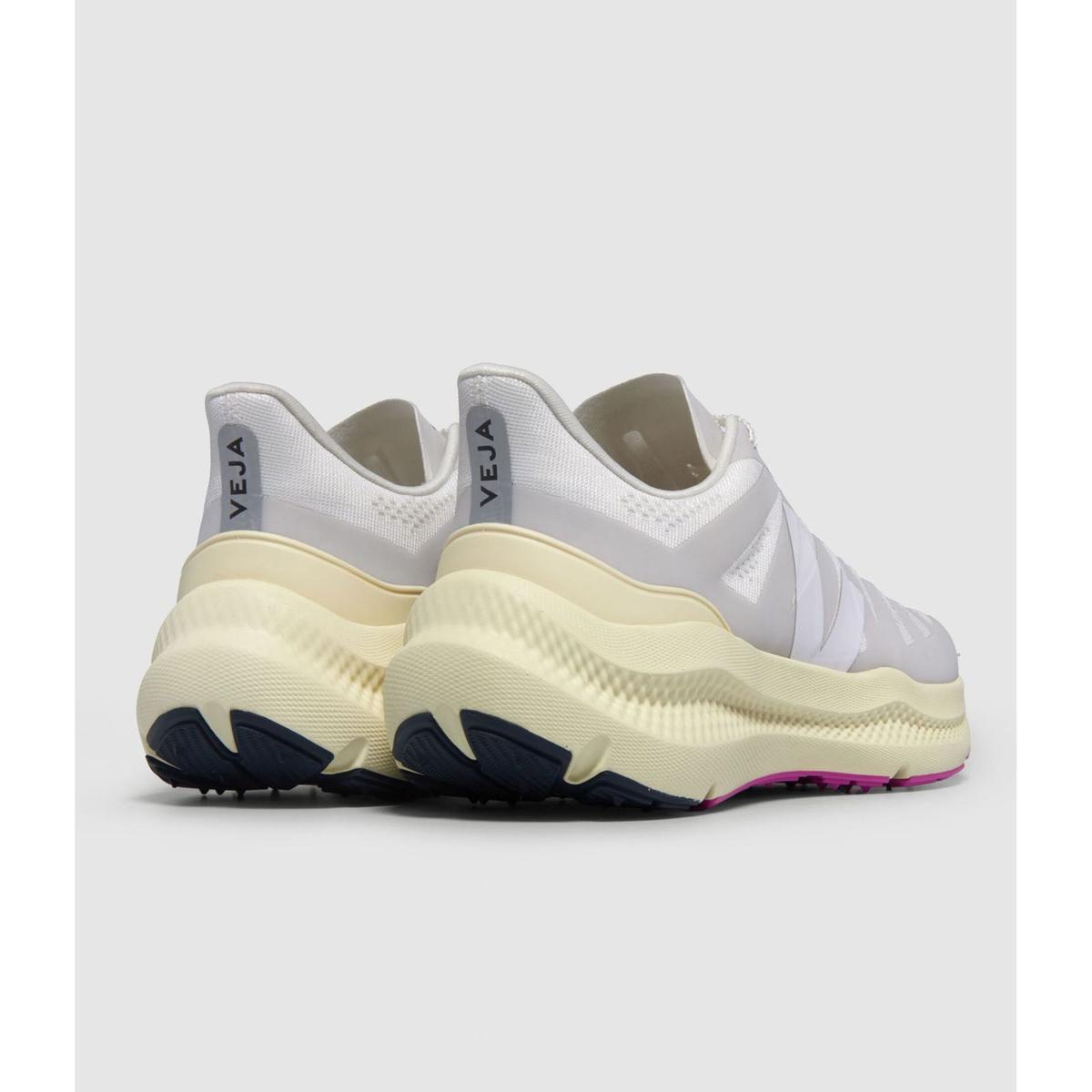 product/v/e/veja_ce2820742a_full-white_3.jpg