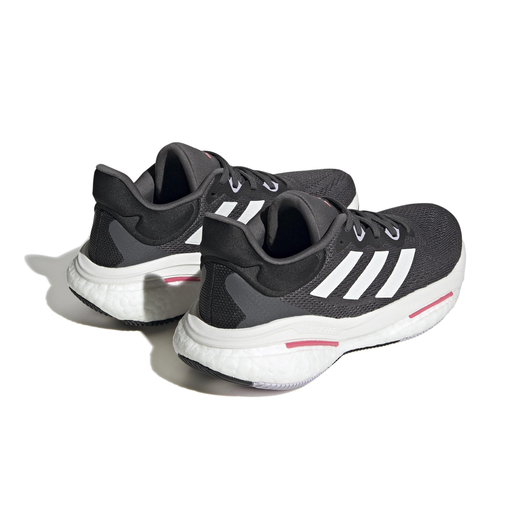 product/2/0/2025_09_adidas_ie6796_7_footwear_photography_back_lateral_top_view_white.jpg